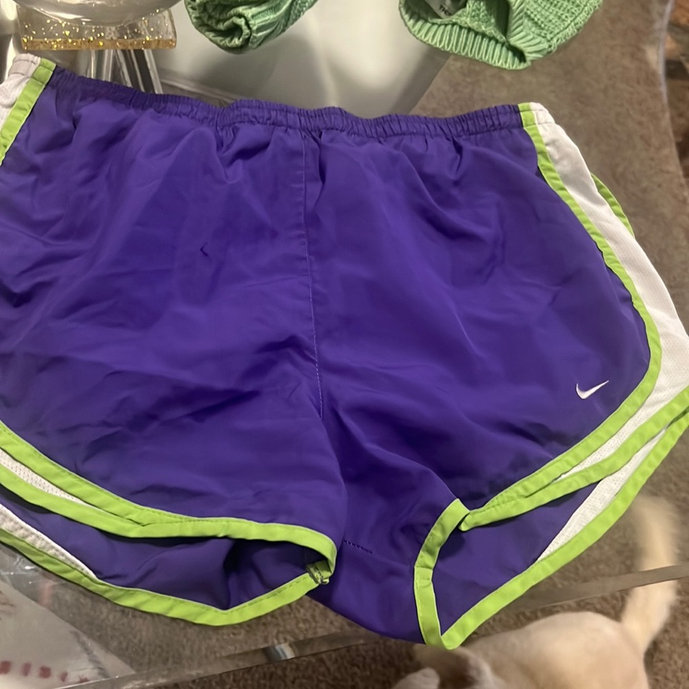 Nike running short